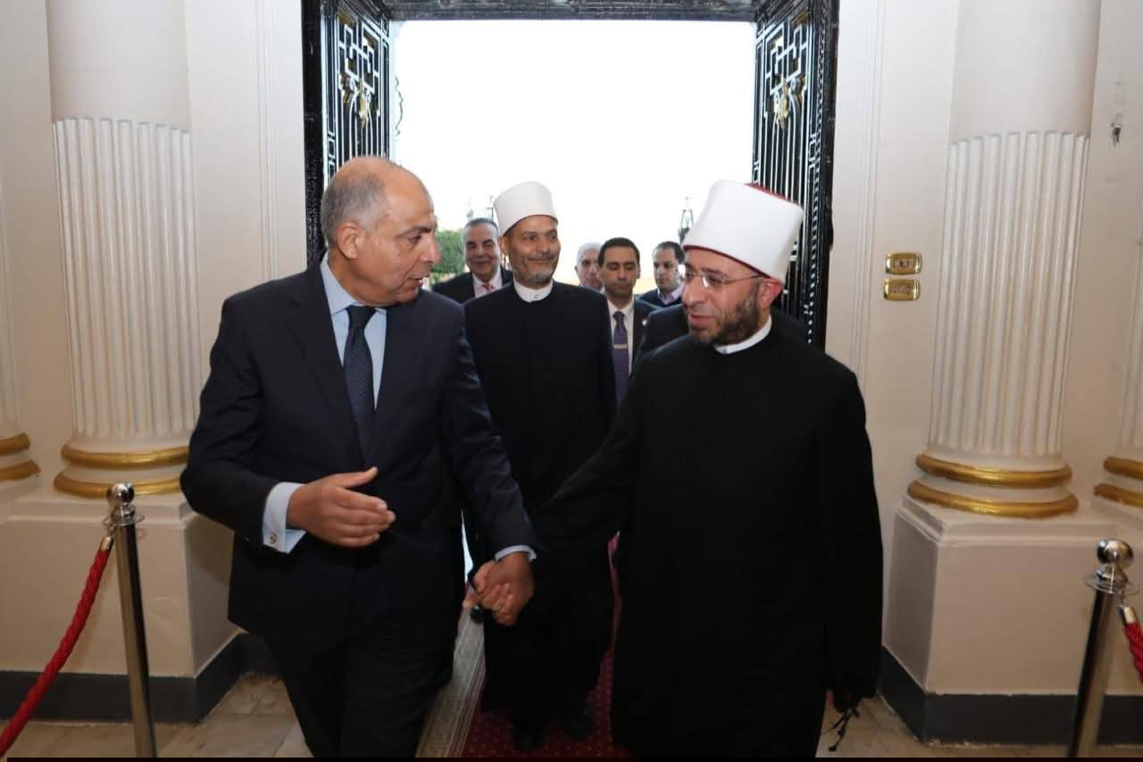 وزير الاوقاف يزور المنيا